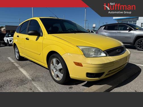 2005 Ford Focus ZX5