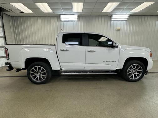 2022 GMC Canyon Denali