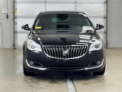 2017 Buick Regal Turbo Sport Touring
