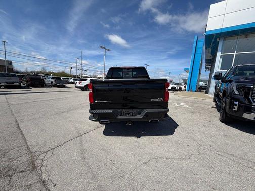 Black 2024 Chevrolet Silverado 1500 High Country