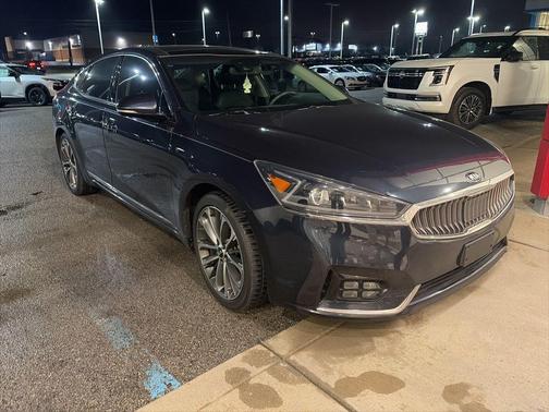 2019 Kia Cadenza Technology
