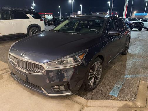 2019 Kia Cadenza Technology