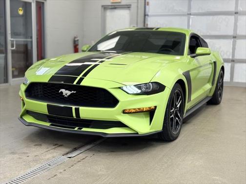 2020 Ford Mustang EcoBoost