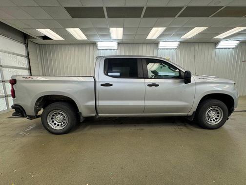 Silver Ice Metallic 2021 Chevrolet Silverado 1500 WT