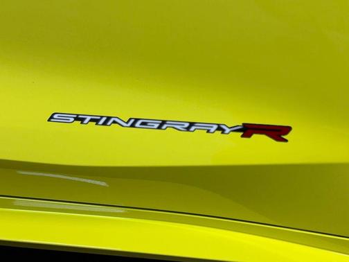 Accelerate Yellow Metallic 2024 Chevrolet Corvette Stingray w/3LT