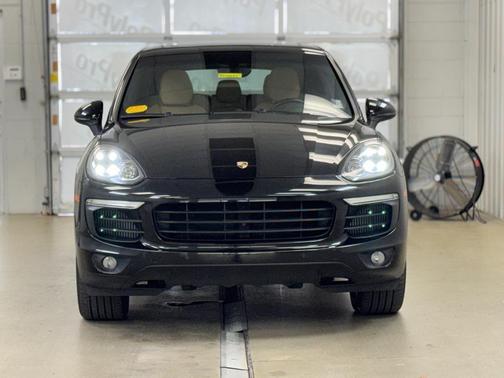 2017 Porsche Cayenne S