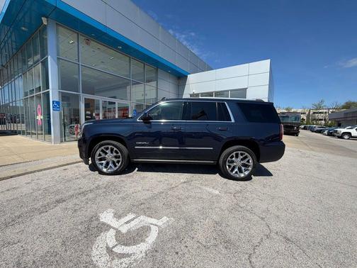 Dark Sapphire Blue Metallic 2017 GMC Yukon Denali