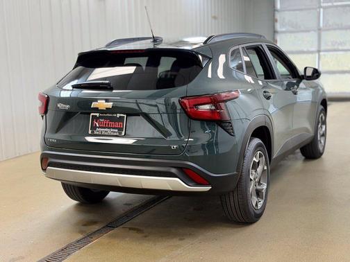 Cypress Gray 2026 Chevrolet Trax LT