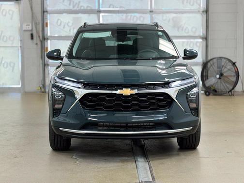 Cypress Gray 2026 Chevrolet Trax LT