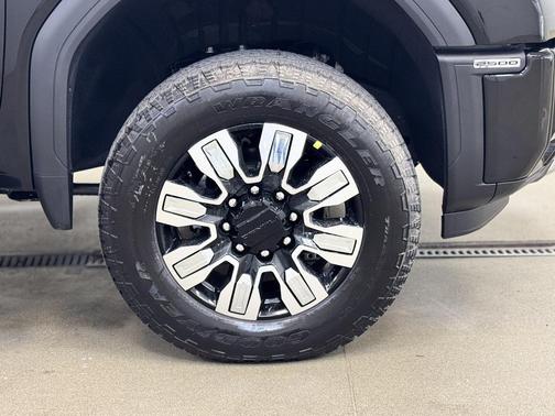 2026 GMC Sierra 2500 Denali