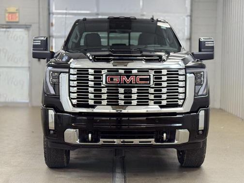 2026 GMC Sierra 2500 Denali