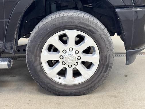 2021 RAM 2500 Laramie Crew Cab 4x4 6'4' Box