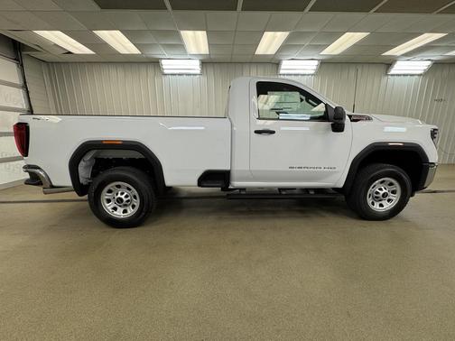 2025 GMC Sierra 3500 Base