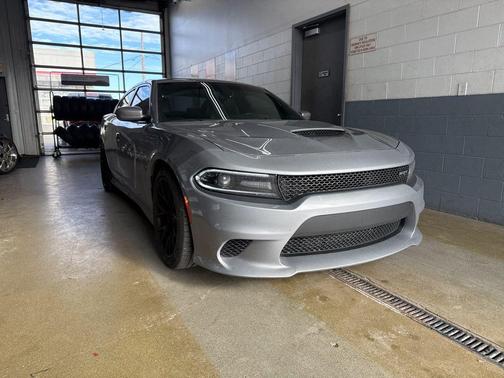 2016 Dodge Charger SRT Hellcat