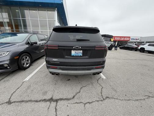 2024 Chevrolet Traverse LT