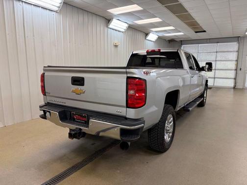 Silver Ice Metallic 2017 Chevrolet Silverado 3500 LTZ
