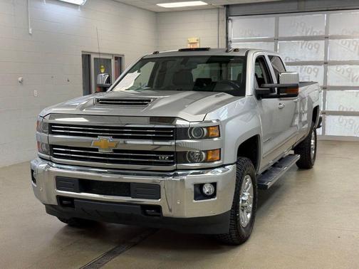 Silver Ice Metallic 2017 Chevrolet Silverado 3500 LTZ
