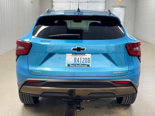 Marina Blue Metallic 2025 Chevrolet Trax FWD ACTIV