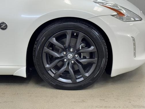 2016 Nissan 370Z Touring