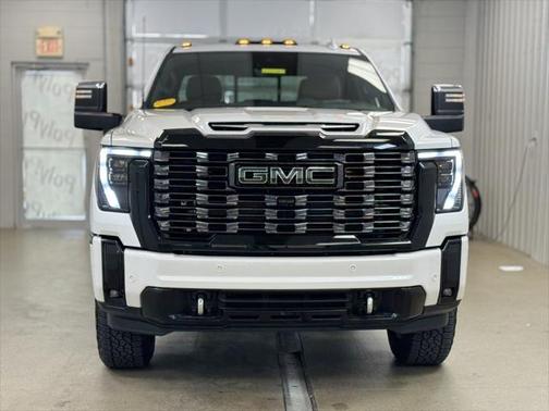 2025 GMC Sierra 3500 Denali