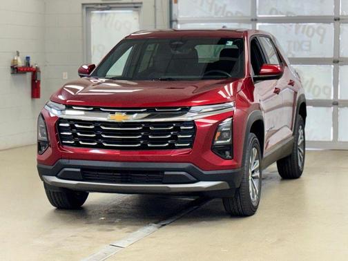 Radiant Red Tintcoat 2026 Chevrolet Equinox 1LT
