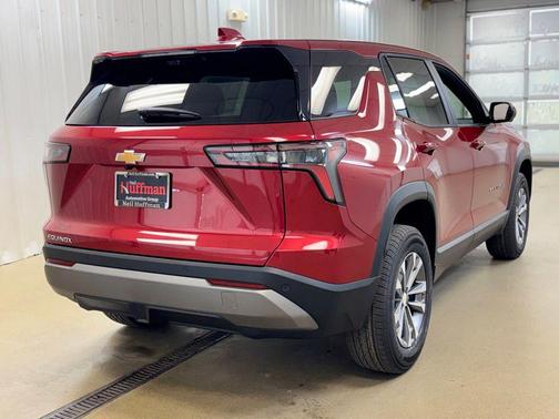 Radiant Red Tintcoat 2026 Chevrolet Equinox 1LT