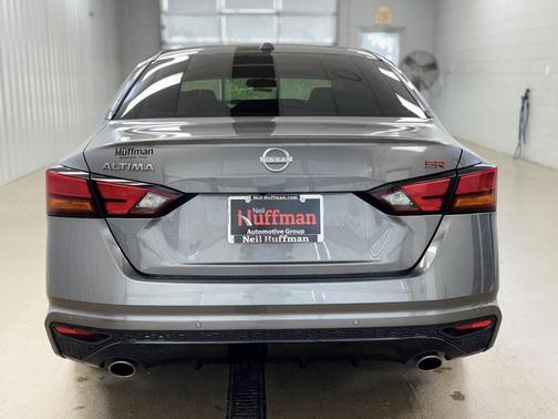 2024 Nissan Altima SR FWD