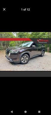 2022 Nissan Pathfinder SL 4WD