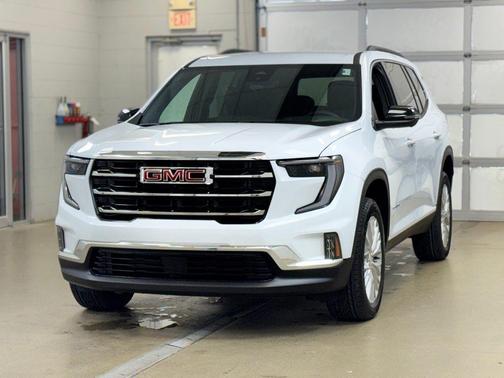 2026 GMC Acadia Elevation FWD