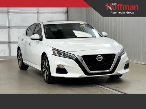 2022 Nissan Altima 2.5 SV