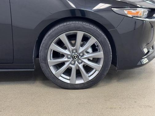 2025 Mazda Mazda3 FWD w/Preferred Package
