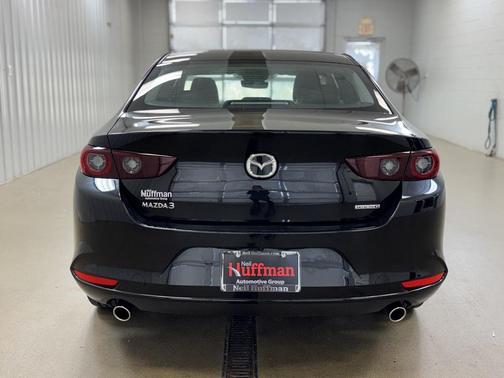 2025 Mazda Mazda3 FWD w/Preferred Package
