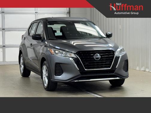 2025 Nissan Kicks S