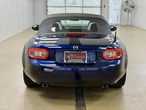 2010 Mazda MX-5 Miata Sport