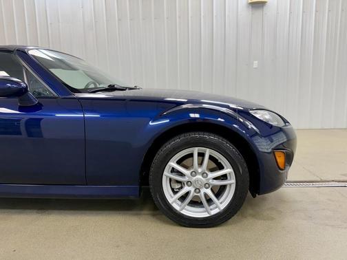 2010 Mazda MX-5 Miata Sport