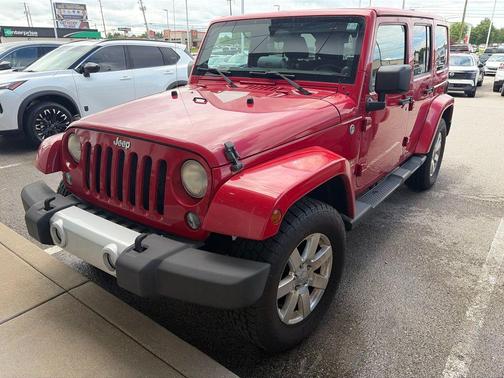 Flame Red Clearcoat 2014 Jeep Wrangler Unlimited Sahara