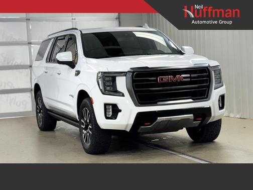 2022 GMC Yukon XL 4WD AT4