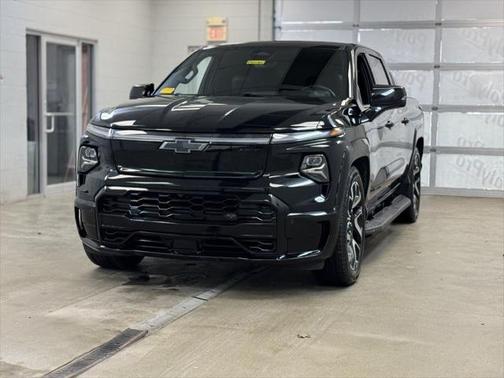 2024 Chevrolet Silverado EV RST