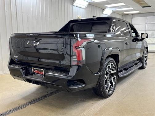 2024 Chevrolet Silverado EV RST