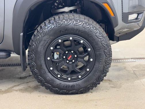Gun Metallic 2026 Nissan Frontier PRO-4X