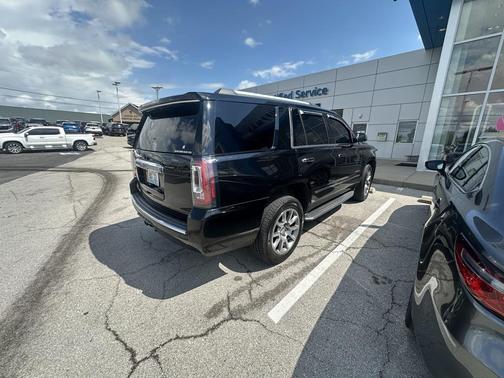 2016 GMC Yukon Denali