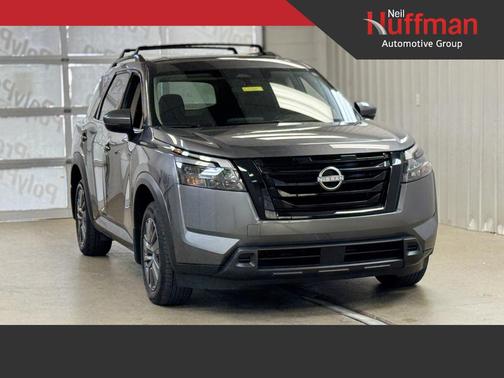 2024 Nissan Pathfinder SV 4WD