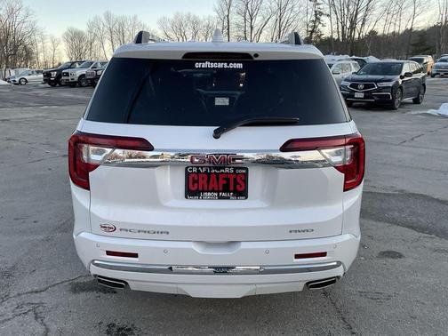 2021 GMC Acadia Denali