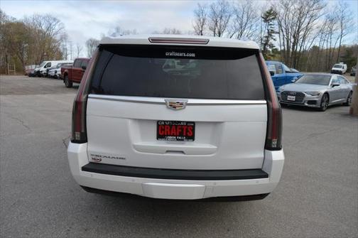 2019 Cadillac Escalade ESV Luxury