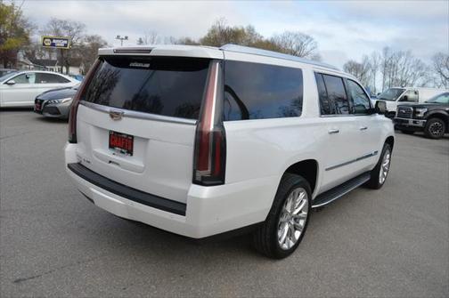 2019 Cadillac Escalade ESV Luxury