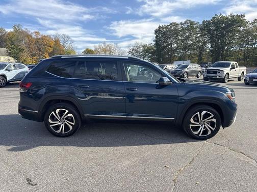 2022 Volkswagen Atlas 2.0T SEL