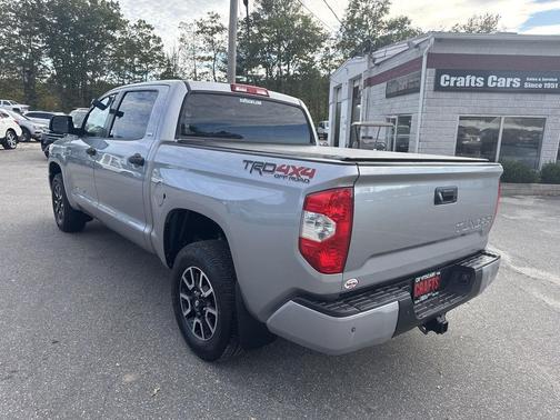 2017 Toyota Tundra SR5