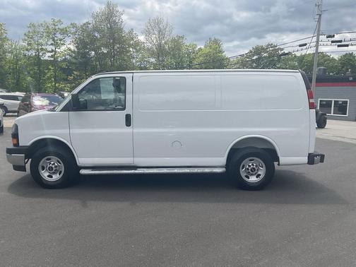 Summit White 2025 GMC Savana 2500 Work Van