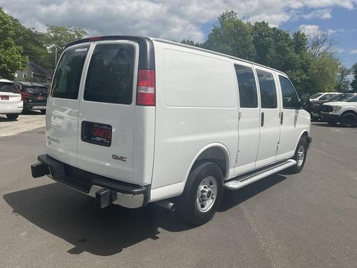 Summit White 2025 GMC Savana 2500 Work Van