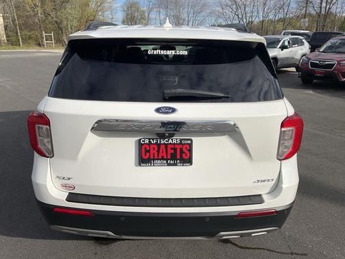 WHITE 2022 Ford Explorer XLT